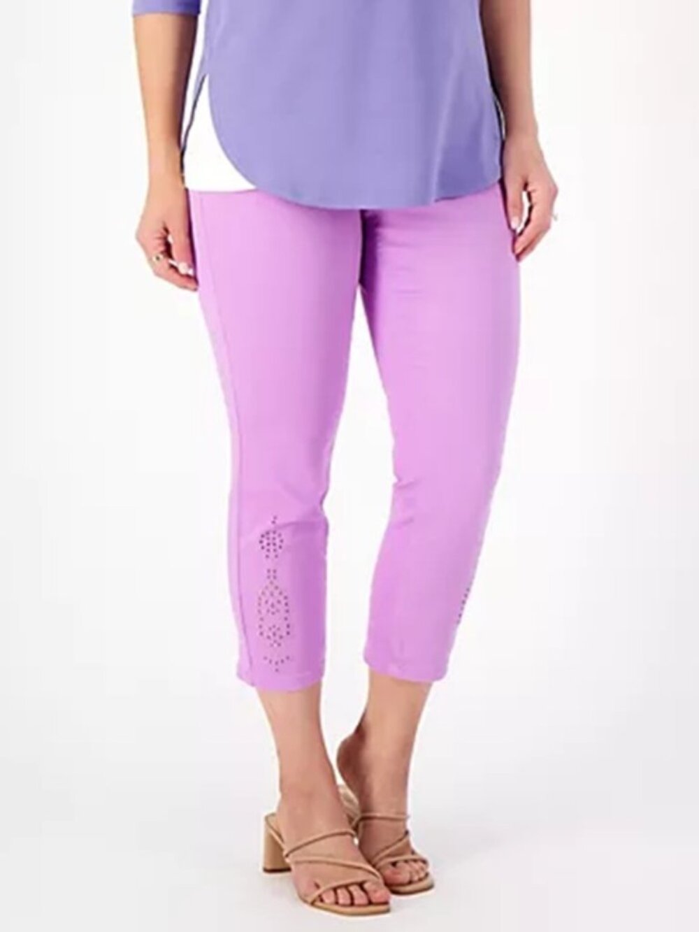 Isaac Mizrahi Live! True Denim Crop Jeans w/ Eyelet Embroidery Violet Petite 30